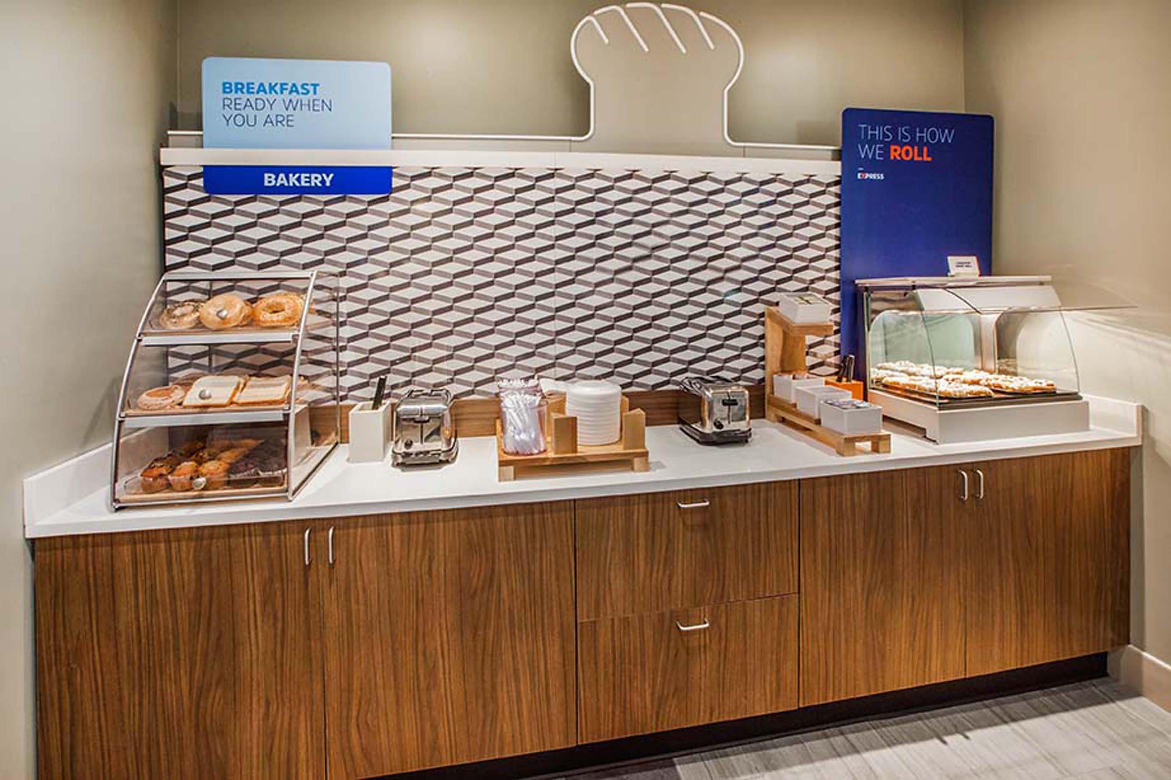 Holiday Inn Express Hotel & Suites New Iberia - Avery Island By Ihg Zewnętrze zdjęcie
