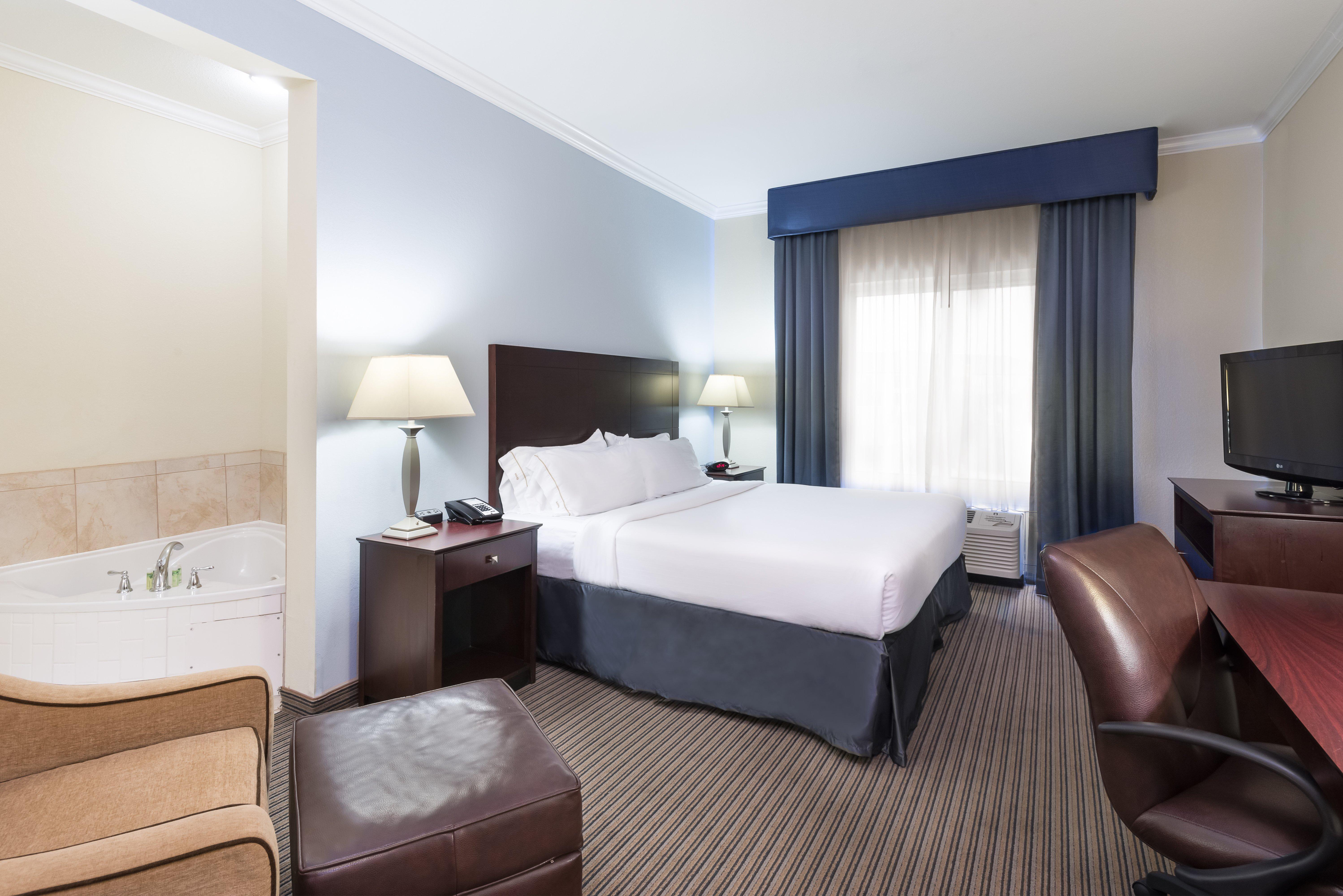 Holiday Inn Express Hotel & Suites New Iberia - Avery Island By Ihg Zewnętrze zdjęcie